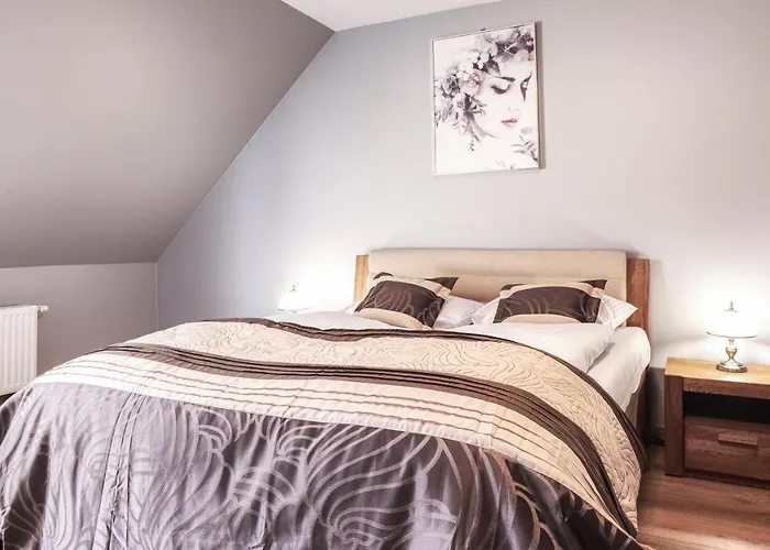 Deptak, Sun & Snow Karpacz