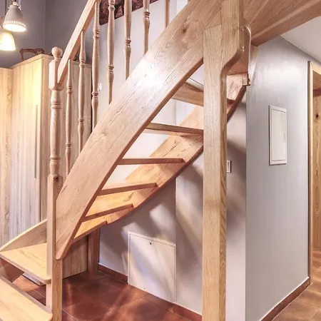 Deptak, Sun & Snow Karpacz