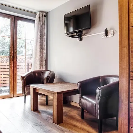 Deptak, Sun & Snow *